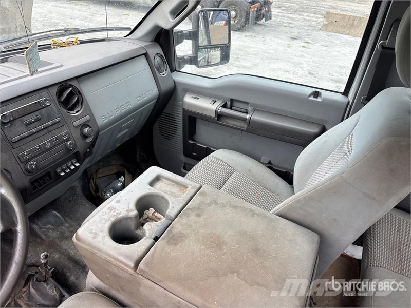 Ford F-650 XL 4x2 Extended Cab Rollback Truck Грузовые эвакуаторы