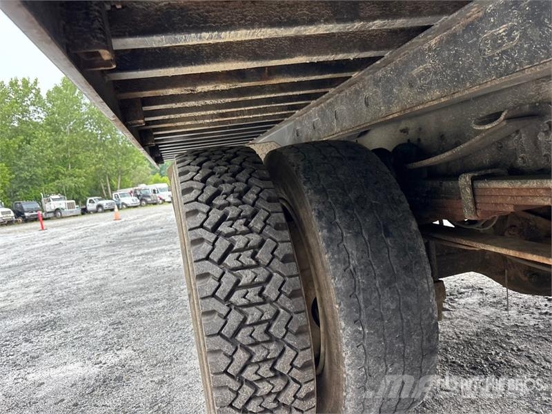 Ford F-650 XL 4x2 Extended Cab Rollback Truck Грузовые эвакуаторы