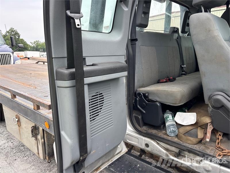 Ford F-650 XL 4x2 Extended Cab Rollback Truck Грузовые эвакуаторы