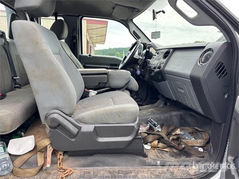 Ford F-650 XL 4x2 Extended Cab Rollback Truck Грузовые эвакуаторы