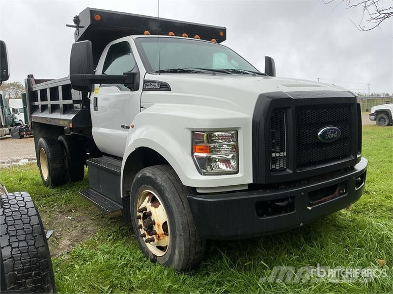 Ford F-750 Kiper tovornjaki