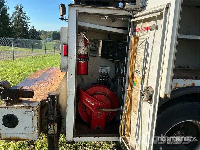 Ford F-750 4x2 Service Truck Komunalna vozila za opštu namenu