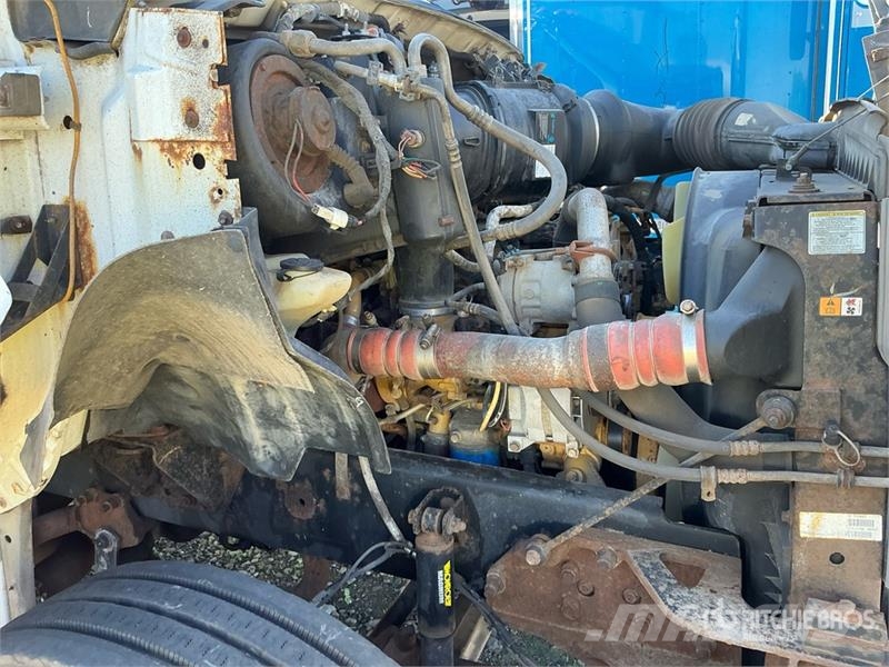 Ford F-750 4x2 Service Truck Komunalna vozila za opštu namenu