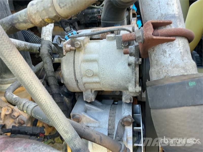 Ford F-750 4x2 Service Truck Komunalna vozila za opštu namenu