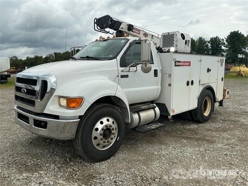 Ford F-750 4x2 Service Truck Komunalna vozila za opštu namenu