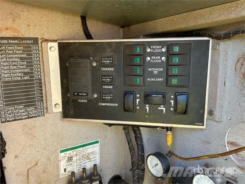 Ford F-750 4x2 Service Truck Komunalna vozila za opštu namenu