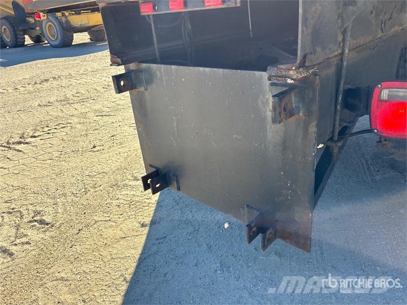 Ford F-750 4x2 Traffic Cone Truck Andre lastbiler