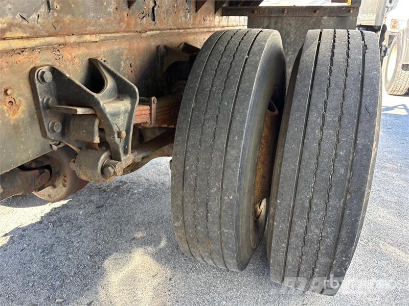 Ford F-750 4x2 Traffic Cone Truck Andre lastbiler