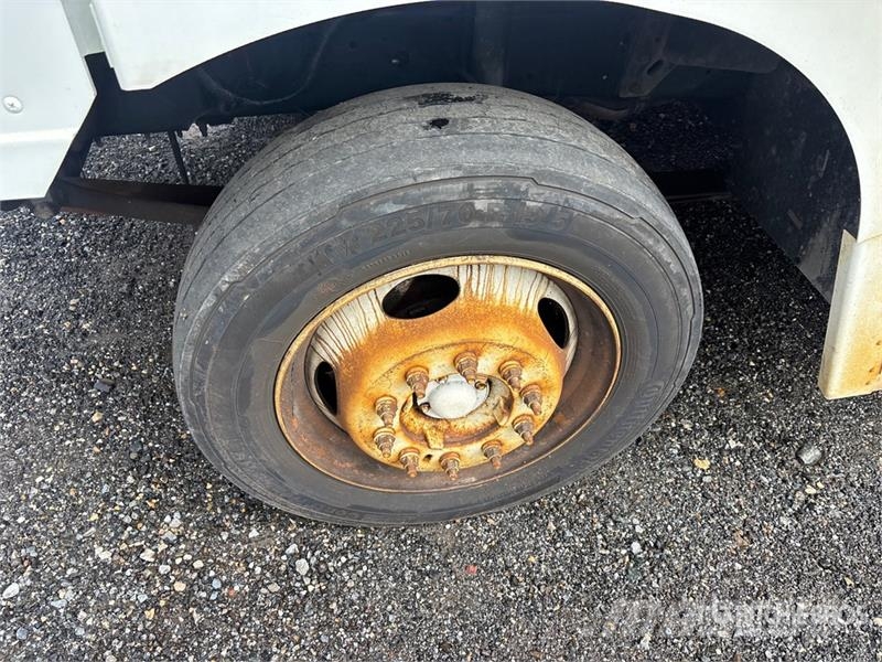 Ford F59 4x2 Step Van Varebiler