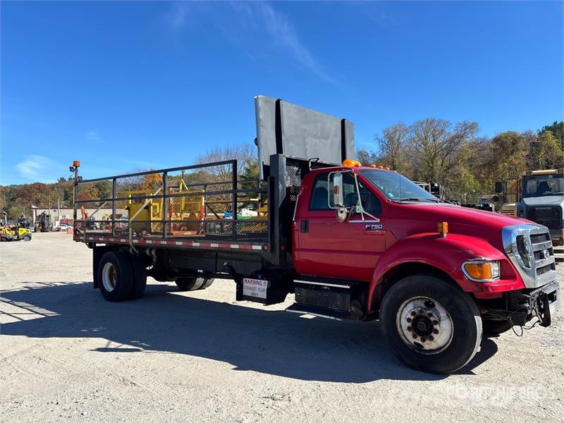 Ford F750 4x2 Traffic Cone Truck Anders