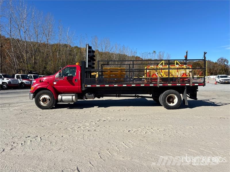 Ford F750 4x2 Traffic Cone Truck Anders
