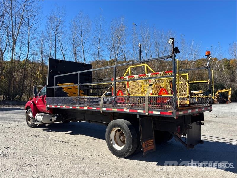 Ford F750 4x2 Traffic Cone Truck Anders