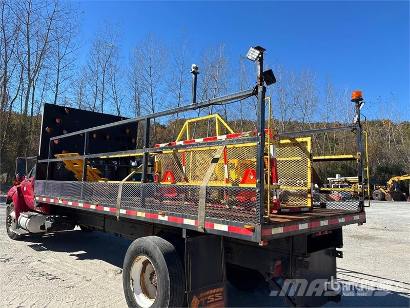 Ford F750 4x2 Traffic Cone Truck Anders
