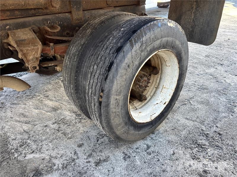 Ford F800 4x2 S/A Dump Truck Kiperi kamioni