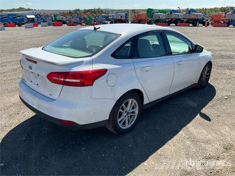 Ford Focus Automobile PKWs