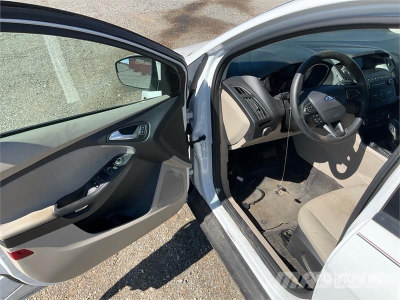Ford Focus Automobile PKWs