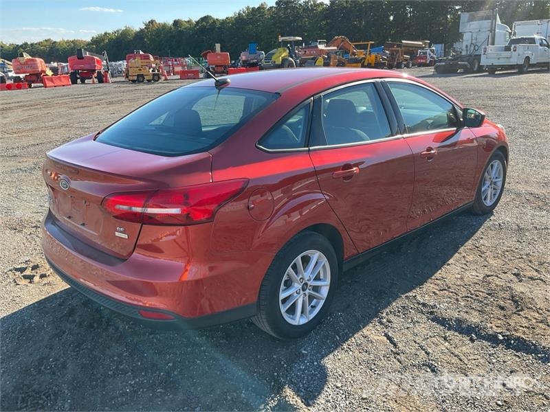 Ford Focus SE Automobile Auto