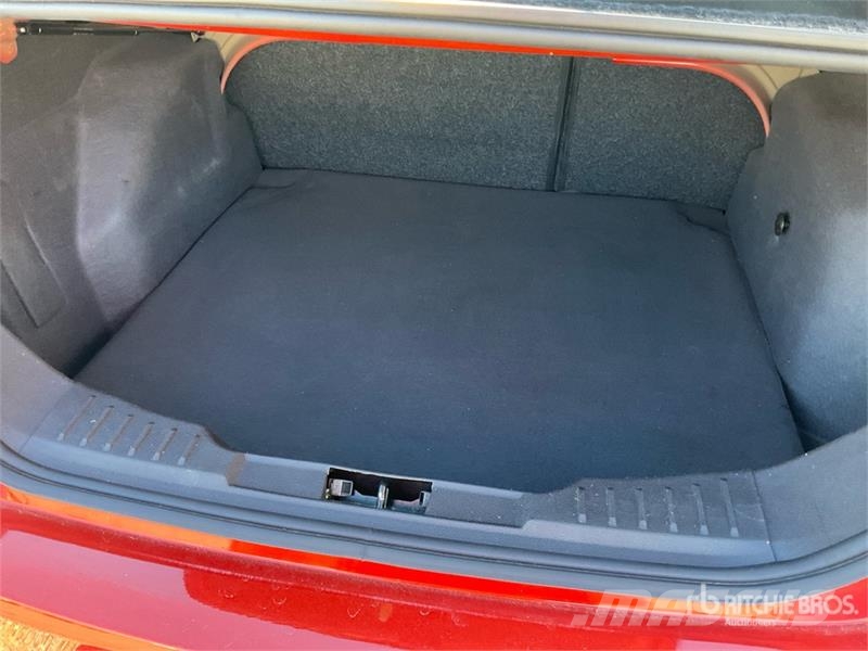 Ford Focus SE Automobile Auto