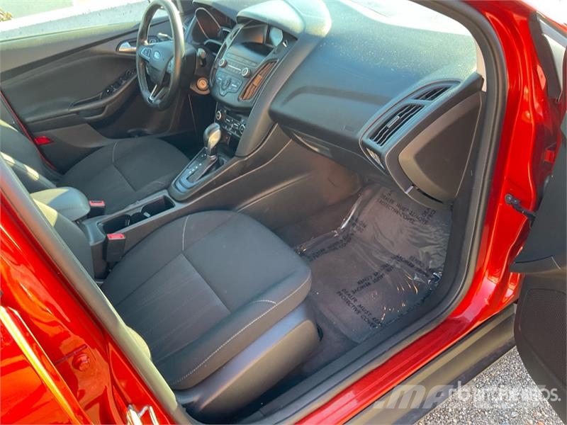 Ford Focus SE Automobile Auto