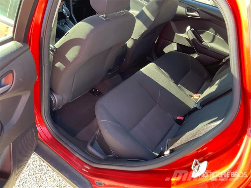 Ford Focus SE Automobile Auto