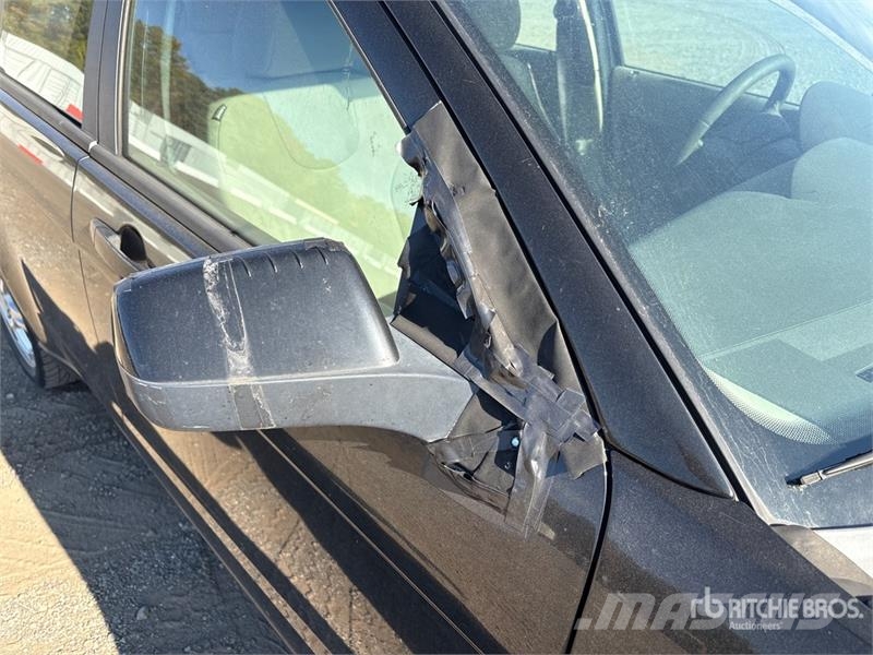 Ford Focus SES Automobile Коли