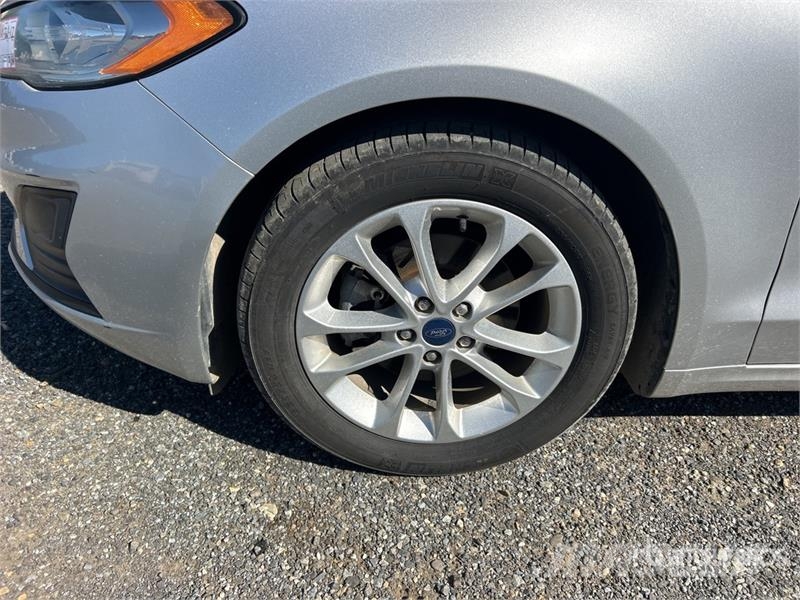 Ford Fusion SE Automobile Auto's