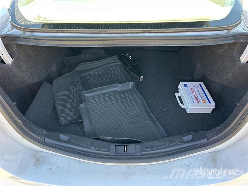 Ford Fusion SE Automobile Auto's