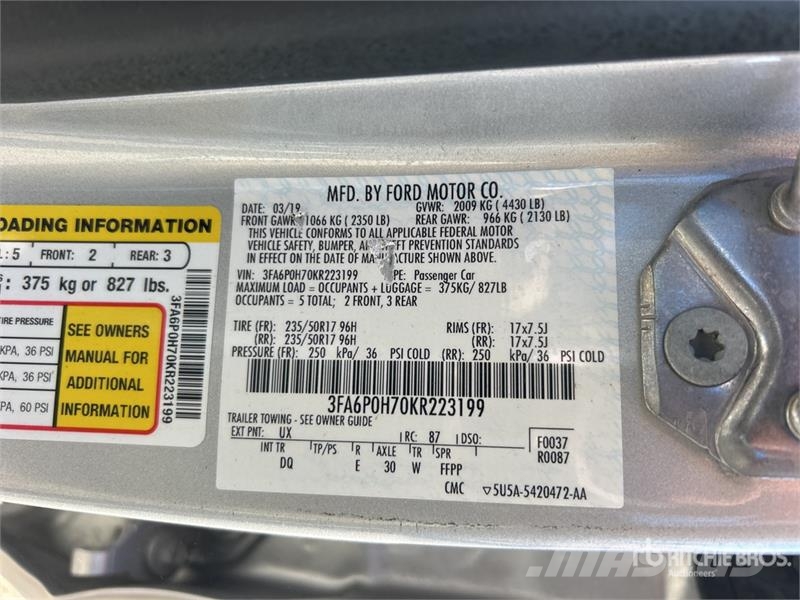 Ford Fusion SE Automobile Auto's