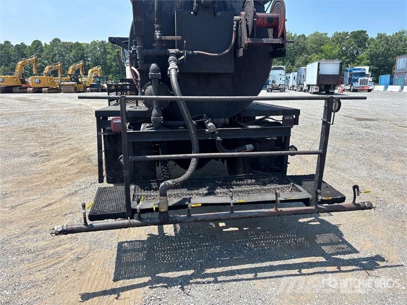 Ford LN8000F Tankwagen