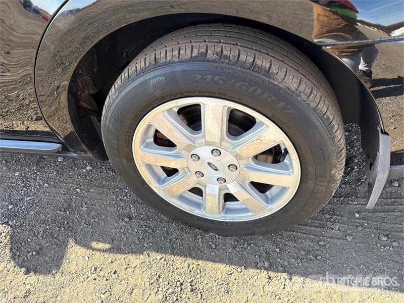 Ford Taurus SEL AWD Automobile 자동차