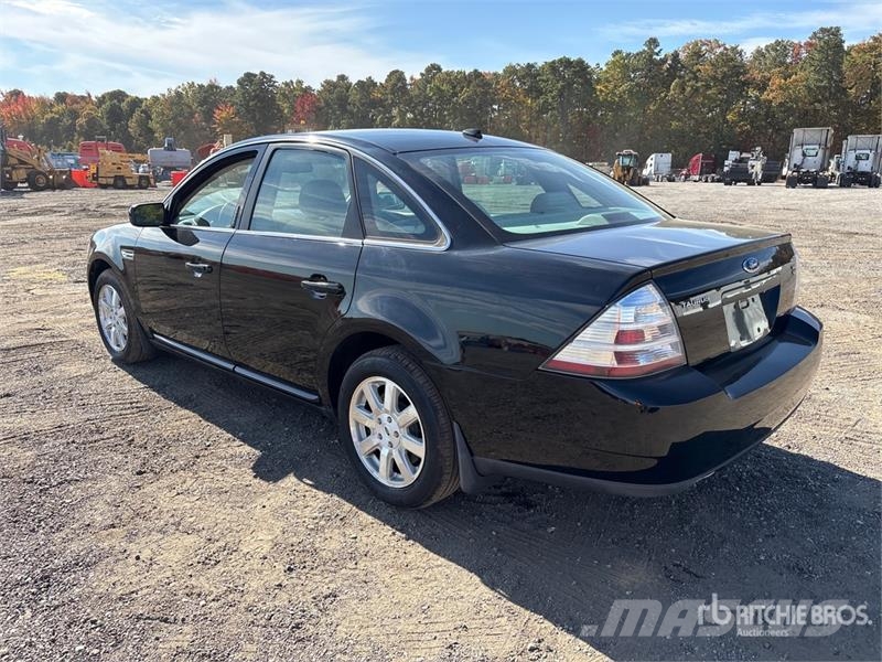 Ford Taurus SEL AWD Automobile 자동차