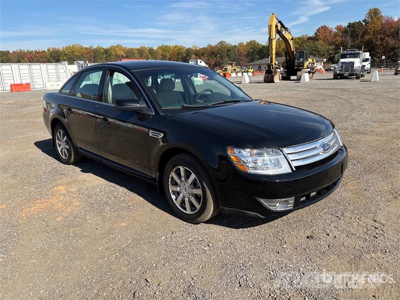 Ford Taurus SEL AWD Automobile 자동차