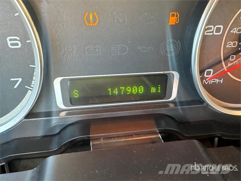 Ford Taurus SEL AWD Automobile 자동차