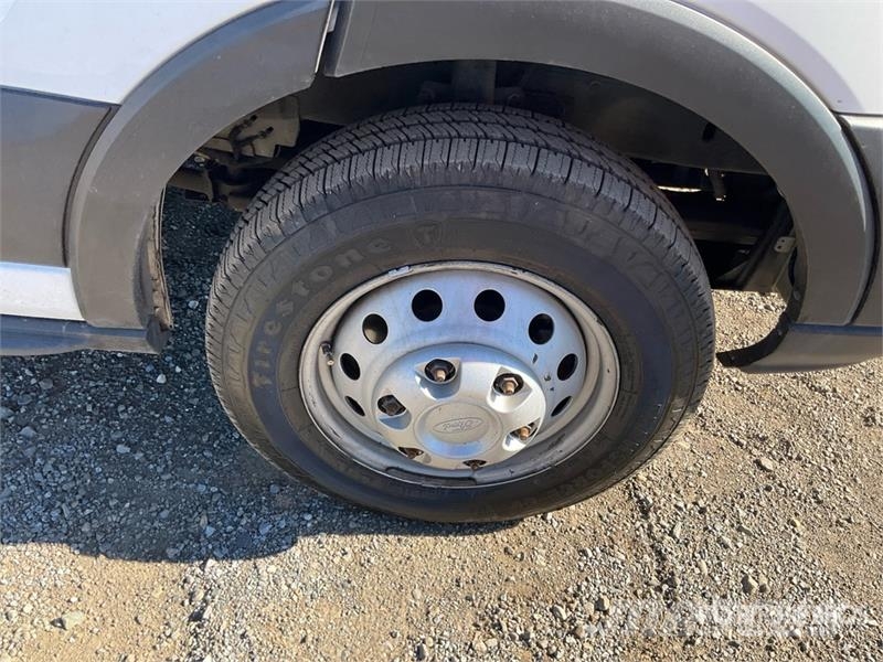Ford Transit 350 4x2 Sewer Camera Truck شاحنات مزدوجة / خلخلة
