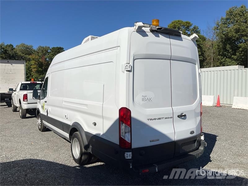 Ford Transit 350 4x2 Sewer Camera Truck شاحنات مزدوجة / خلخلة