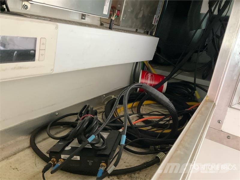 Ford Transit 350 4x2 Sewer Camera Truck شاحنات مزدوجة / خلخلة