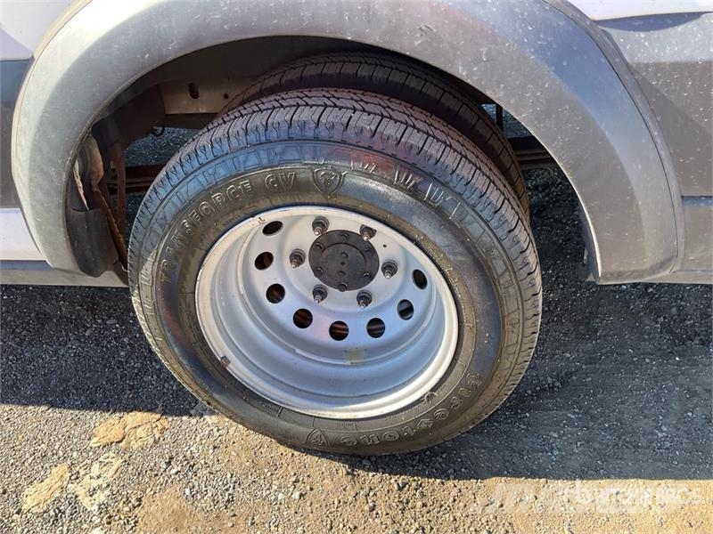 Ford Transit 350 4x2 Sewer Camera Truck شاحنات مزدوجة / خلخلة