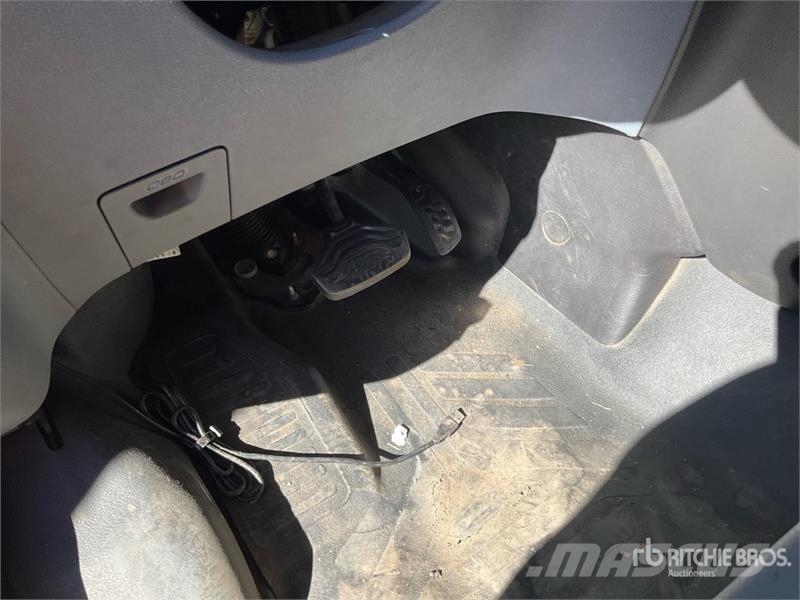 Ford Transit 350 4x2 Sewer Camera Truck شاحنات مزدوجة / خلخلة
