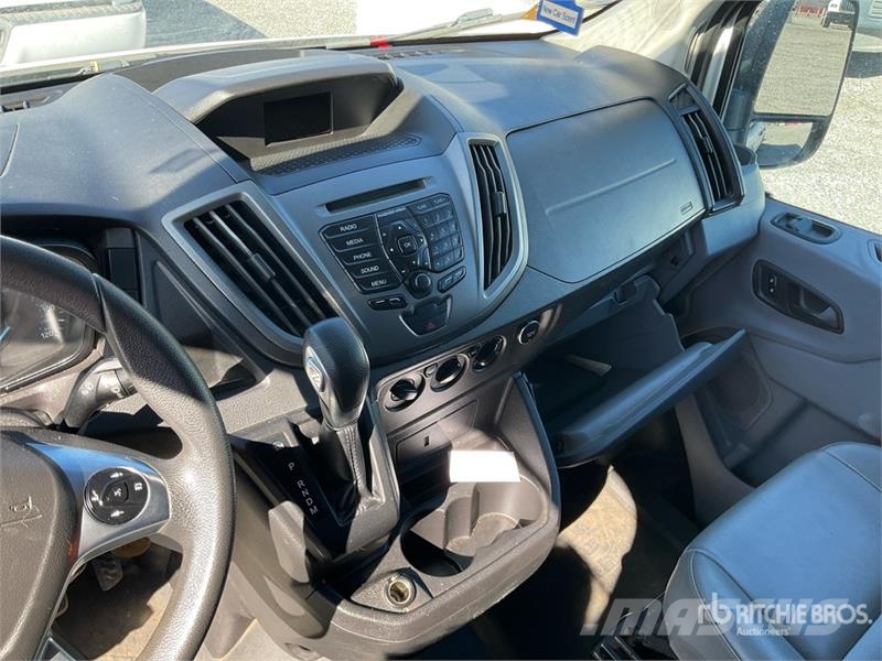 Ford Transit 350 4x2 Sewer Camera Truck شاحنات مزدوجة / خلخلة