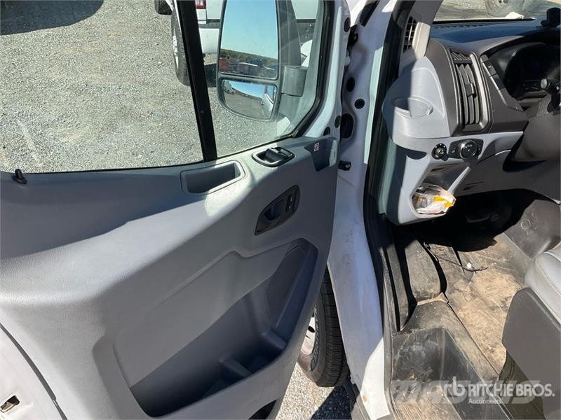 Ford Transit 350 4x2 Sewer Camera Truck شاحنات مزدوجة / خلخلة