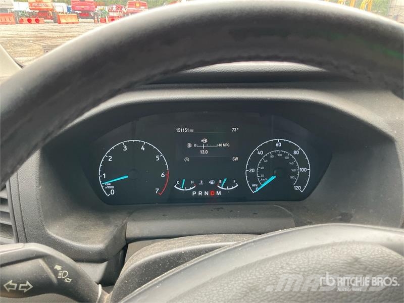 Ford Transit 350 Cargo Van 廂式貨物運輸車