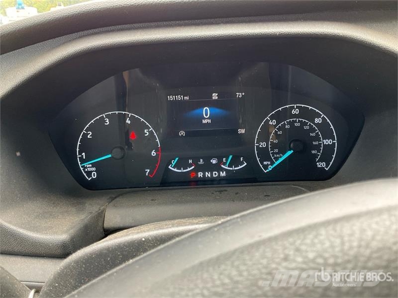 Ford Transit 350 Cargo Van 廂式貨物運輸車