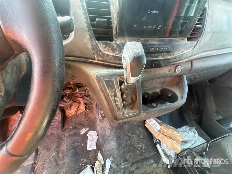 Ford Transit 350 Cargo Van Preču pārvadāšanas furgoni