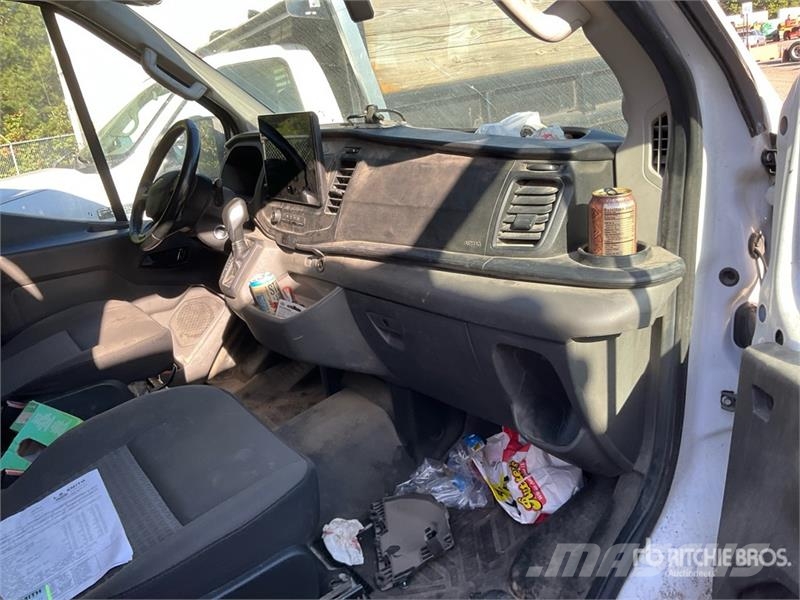 Ford Transit 350 Cargo Van Furgonetas cerradas