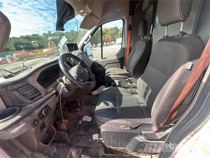 Ford Transit 350 Cargo Van Preču pārvadāšanas furgoni
