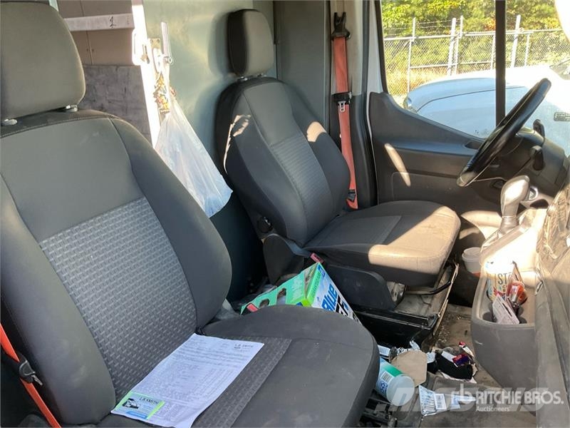 Ford Transit 350 Cargo Van Furgonetas cerradas
