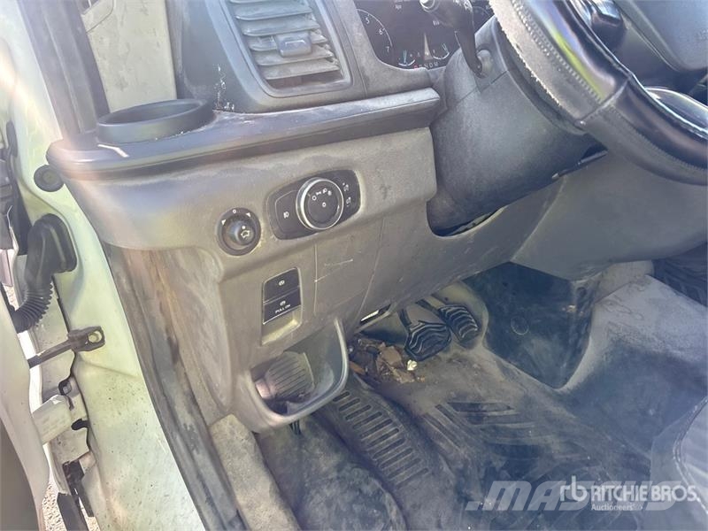 Ford Transit 350 Cargo Van Varevogne
