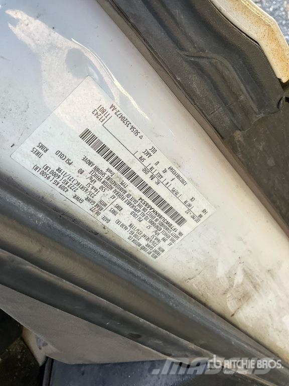 Ford Transit 350 Cargo Van Furgonetas cerradas