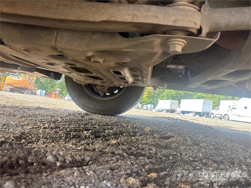 Ford Transit 350 Cargo Van Preču pārvadāšanas furgoni