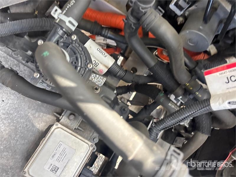 Ford Transit 350 Electric Cargo Van Панельні фургони